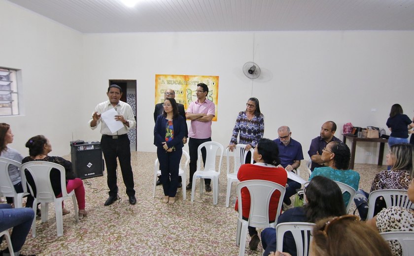 Prefeitura de Palmeira concede reajuste salarial de 4% a servidores da Educação