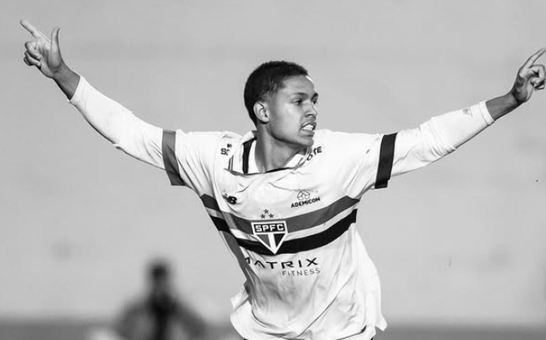 São Paulo confirma ruptura de ligamento e lesão no menisco e Ryan Francisco deve voltar em 2026