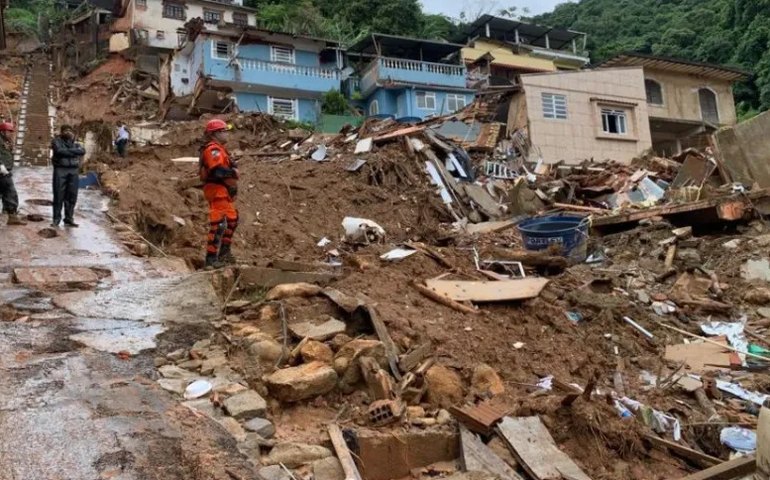 TJ-RJ cassa decisão que bloqueava R$ 2 bi do Rio para obras na região serrana