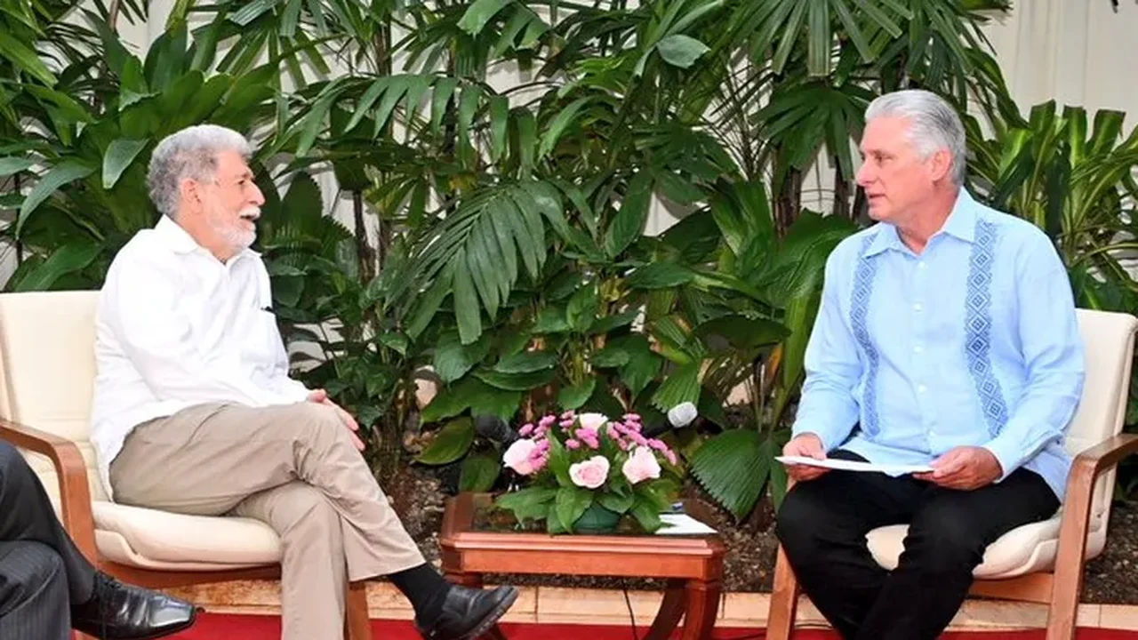 Amorim se reúne com presidente de Cuba para discutir avanços nas relações bilaterais