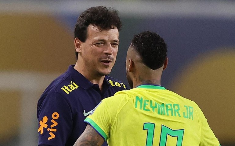 Com Neymar fora do pódio, veja top 10 de maiores artilheiros da seleção em competições oficiais 