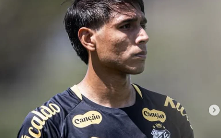 Paraguaio Alexis Duarte tem Gómez como exemplo e mira conquistas em apresentação no Santos
