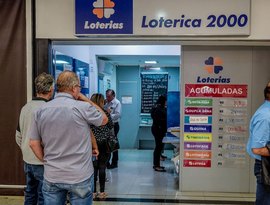 Mega-Sena acumula e prêmio principal chega a R$ 92 milhões