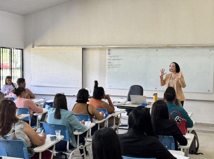 Profissionais do sistema socioeducativo são capacitados pela Escola Estadual de Socioeducação