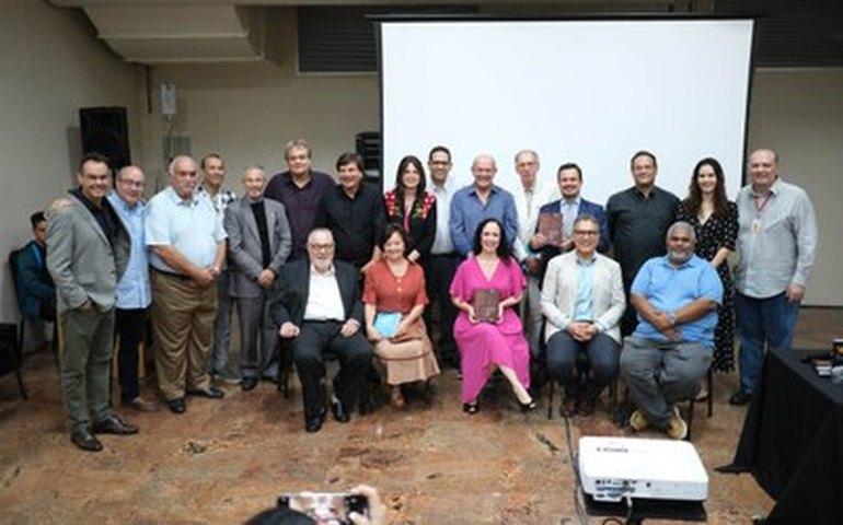 Faculdade de Direito de Alagoas celebra seus 90 anos na Bienal do Livro