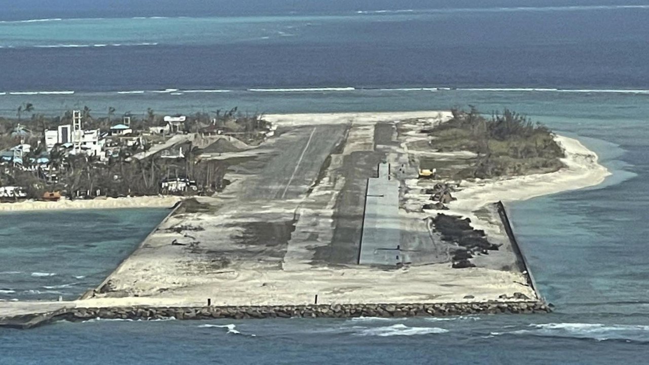 China acusa EUA de ameaçar segurança marítima após incursão de navio militar