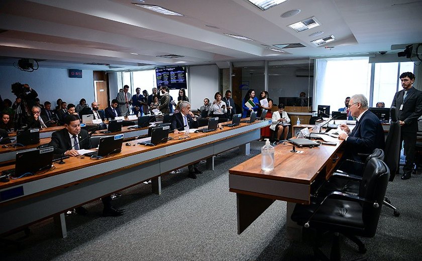 Comissão de Relações Exteriores vota cinco acordos internacionais
