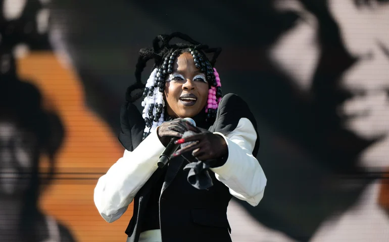 Lauryn Hill culpa 'sensacionalismo da mídia' por baixa venda de ingressos que levou a cancelamento de turnê 