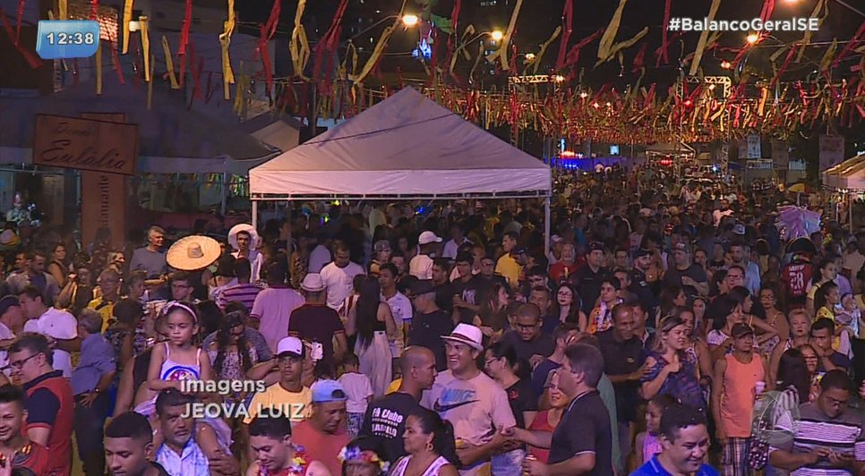 Carnaval em Aracaju: Tradicional festa do Carro quebrada abre os festejos de carnaval na cidade