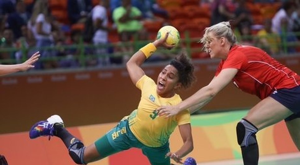 Handebol feminino estreou com o pé direito neste Jogos Olímpicos