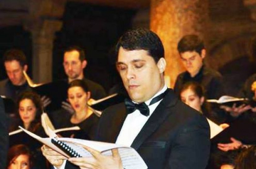 Piano e barítono são as atrações do Concerto aos Domingo