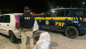 Motorista e três passageiras são presos com mercadoria roubada avaliada em mais de R$ 15 milna Grande Aracaju / Foto: Foto: PRF/SE