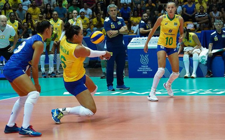 Seleção de vôlei bate República Dominicana e segue invicta na Liga das Nações