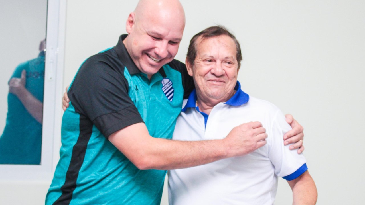 CSA apresenta novo técnico nesta sexta-feira
