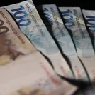 Governo propõe salário mínimo de R$ 1.717 em 2027