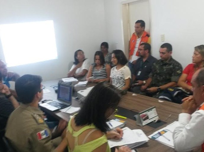 Técnicos defendem ações integradas de combate ao Aedes nos mutirões