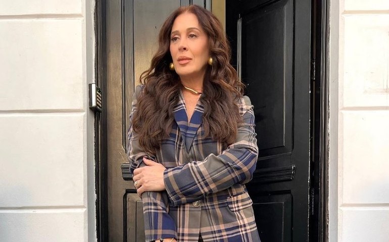 Claudia Raia fala sobre construção de masculinidade na infância e questiona estereótipo