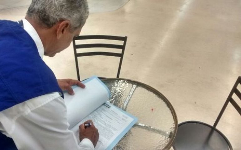 Estacionamento de shopping é autuado por cobrar multa em caso da perda de ticket