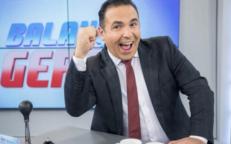 &#8216;Na emissora que eu gosto&#8217;, diz Reinaldo Gottino em volta à Record TV