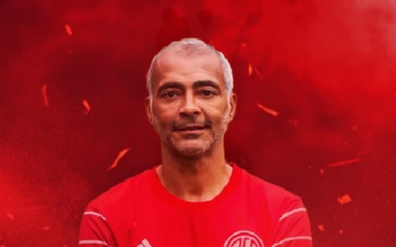 Saiba o dia, hora, estádio e contra quem Romário deve estrear pelo América