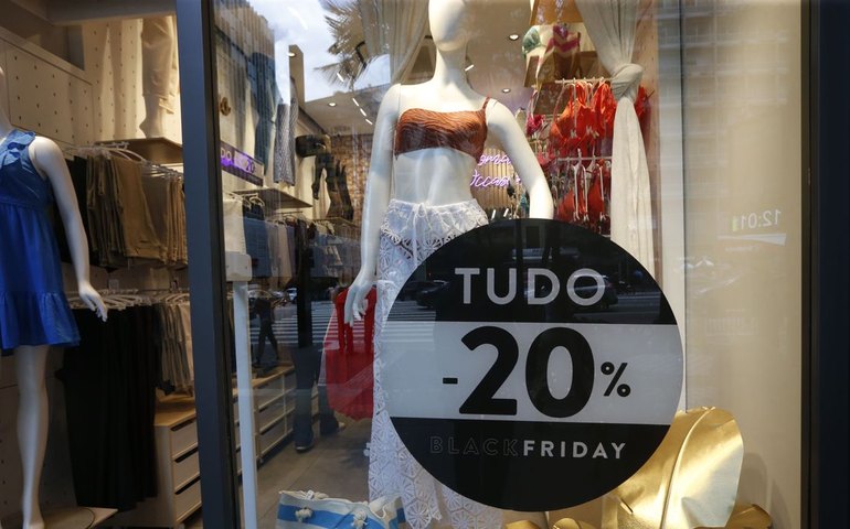 Senacon alerta consumidores contra práticas abusivas 