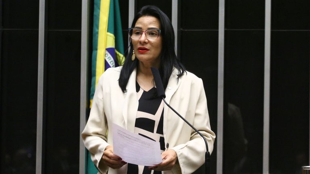 Comissão aprova mudanças para ampliar saúde e proteção a mulheres de comunidades tradicionais