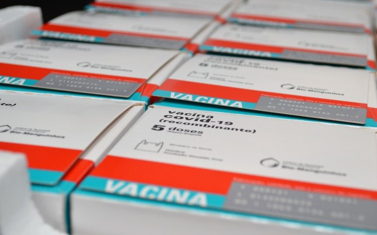 As suspeitas na compra de vacinas