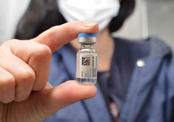Alagoas recebe mais 141 mil doses de vacinas nesta segunda (20)
