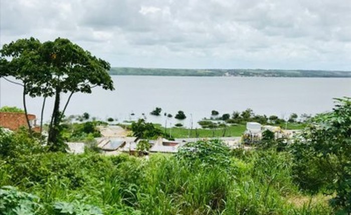 Vista panorâmica da Lagoa Mundaú, em Maceió