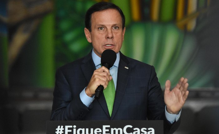 É a terceira vez que o governador estende o isolamento