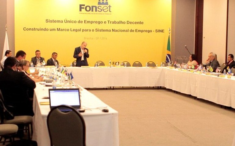 Alagoas contribui com a construção do Sistema Único de Emprego