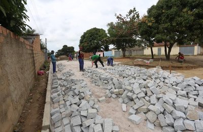 Marechal: prefeitura pavimenta ruas na Massagueira, Terra dos Marechais e Jardim do Carmo 