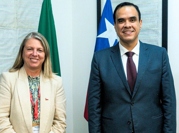 Brasil e Chile discutem ações para ampliar fluxo de turistas