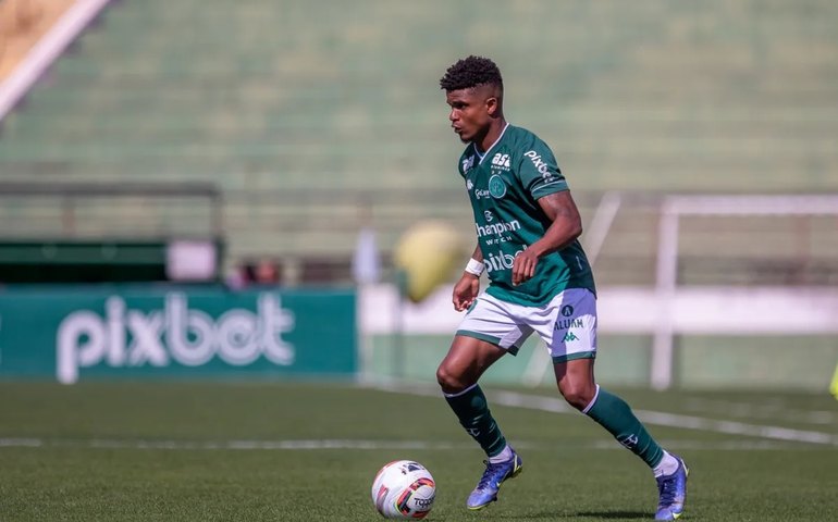 &#8216;Garçom&#8217;, lateral Jamerson desfalca Guarani contra o Cruzeiro na Série B