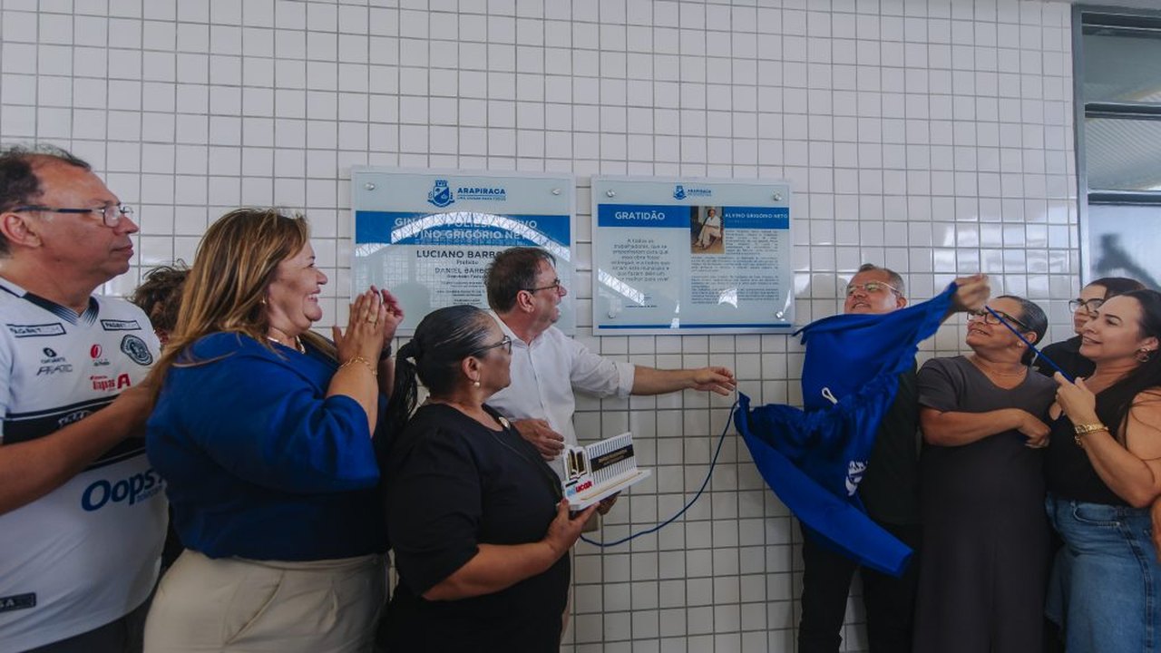 Arapiraca inaugura ginásio poliesportivo na Vila São José