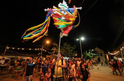 Shows e bloco de rua animam o Carnaval de Ipioca