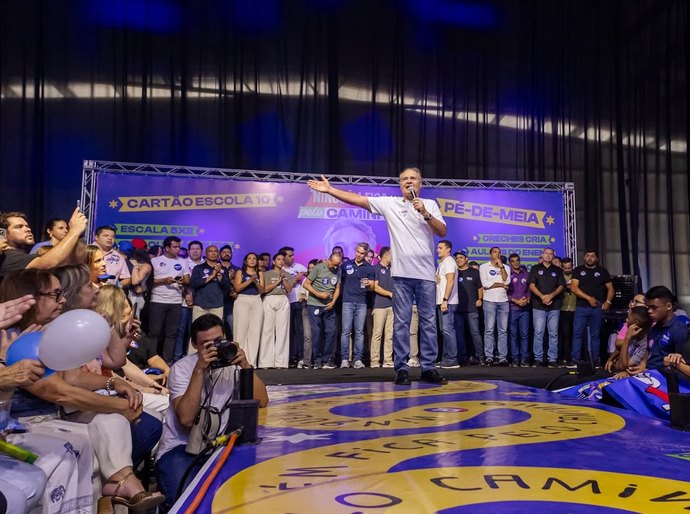 Renan Calheiros destaca atuação de Rafael Brito no Congresso Nacional
