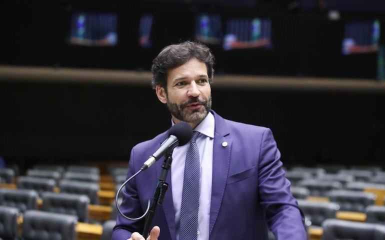 Marcelo Álvaro Antônio é eleito presidente da Comissão de Turismo