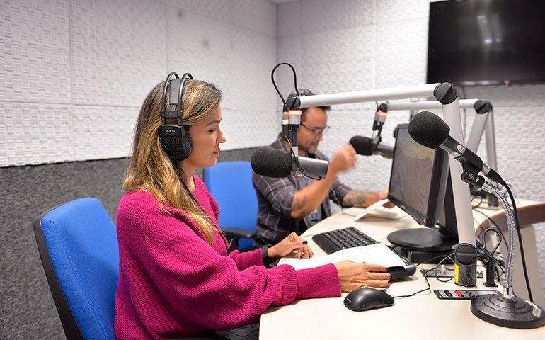 Participação do Legislativo na 'Voz do Brasil' completa 60 anos