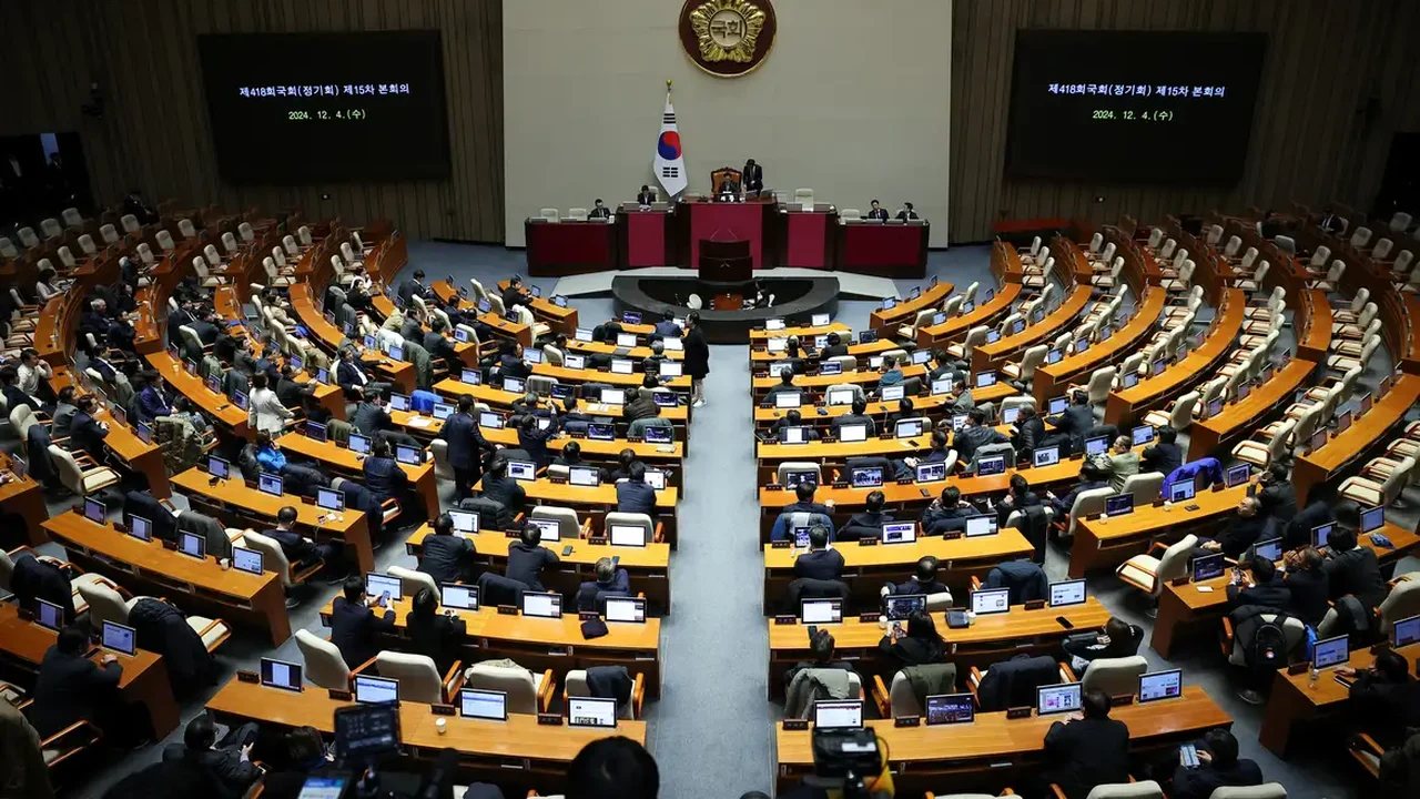 Tribunal da Coreia do Sul anula impeachment do primeiro-ministro, que retoma comando do país