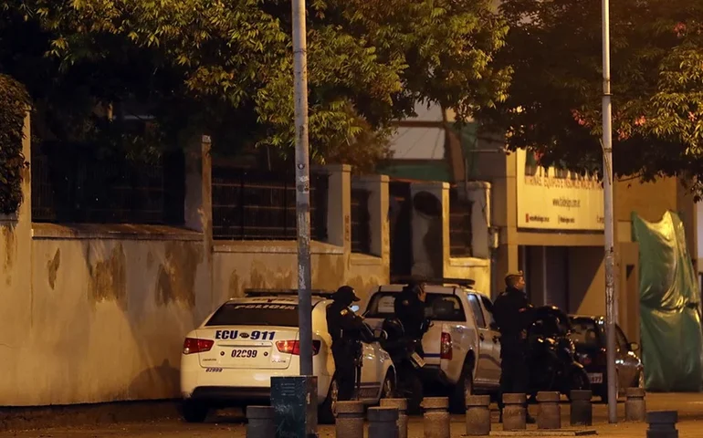 Brasil condena invasão de embaixada do México em Quito e afirma que ação gera 'grave precedente'