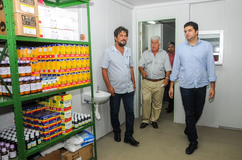 Prefeito Rui Palmeira reinaugura UFS Caic Virgem dos Pobres
