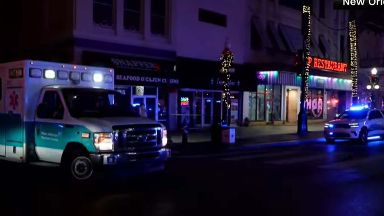 Ataque com caminhão em Nova Orleans mata 10 e fere 35 pessoas