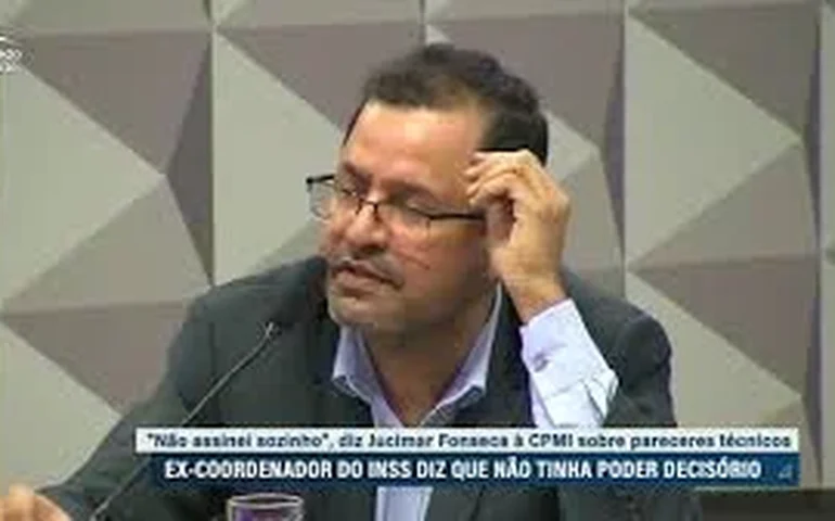 Ex-coordenador do INSS é preso após nove horas de depoimento