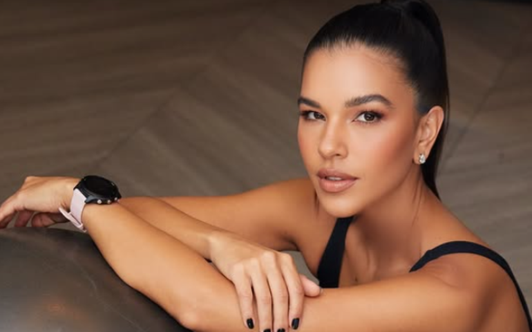 Mariana Rios perdeu 30% da audição