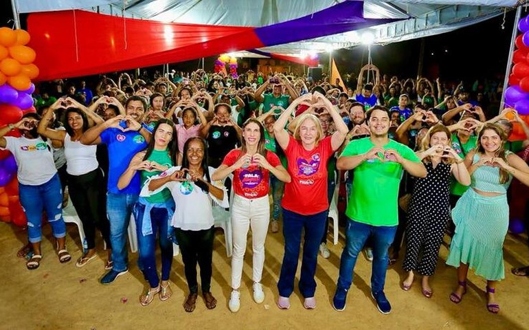 Moradores do Paulo Bandeira reclamam de serviços municipais