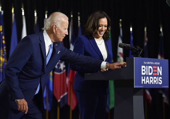 Doações para campanha de Kamala Harris superam US$ 95 mi desde anúncio de Biden
