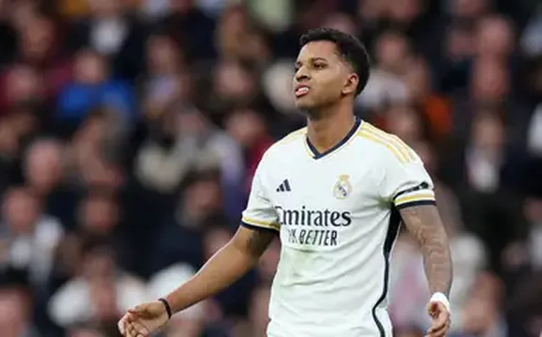 Rodrygo deleta postagem onde se incluía em ataque formado por Belligham, Mbappé e Vini Jr.