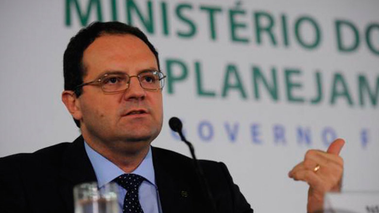 Barbosa: esclarecimento sobre meta fiscal pode reverter variação cambial