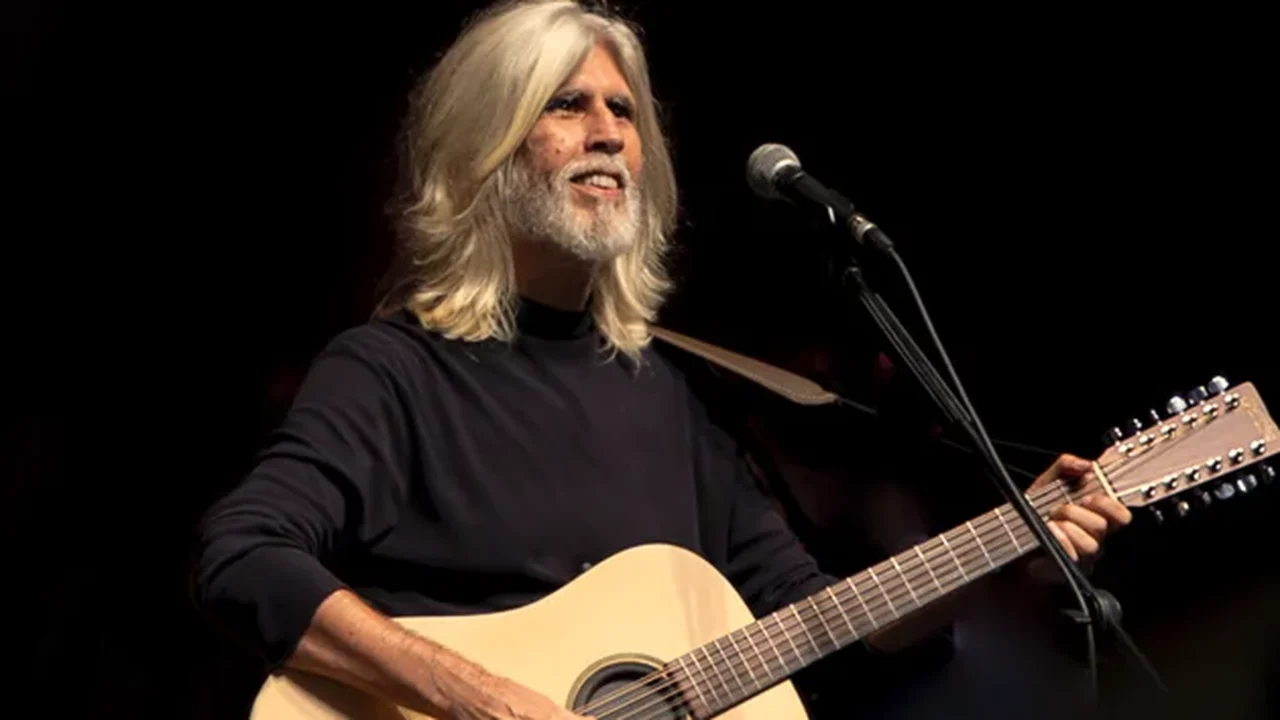 Oswaldo Montenegro leva “A Dança dos Signos” ao Espaço Unimed neste sábado